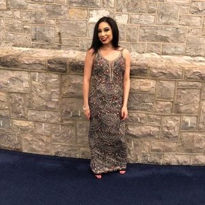 Jovani Dresses - Size 2 beaded Jovani prom dress Jovani Dresses - Size 2 beaded Jovani prom dress